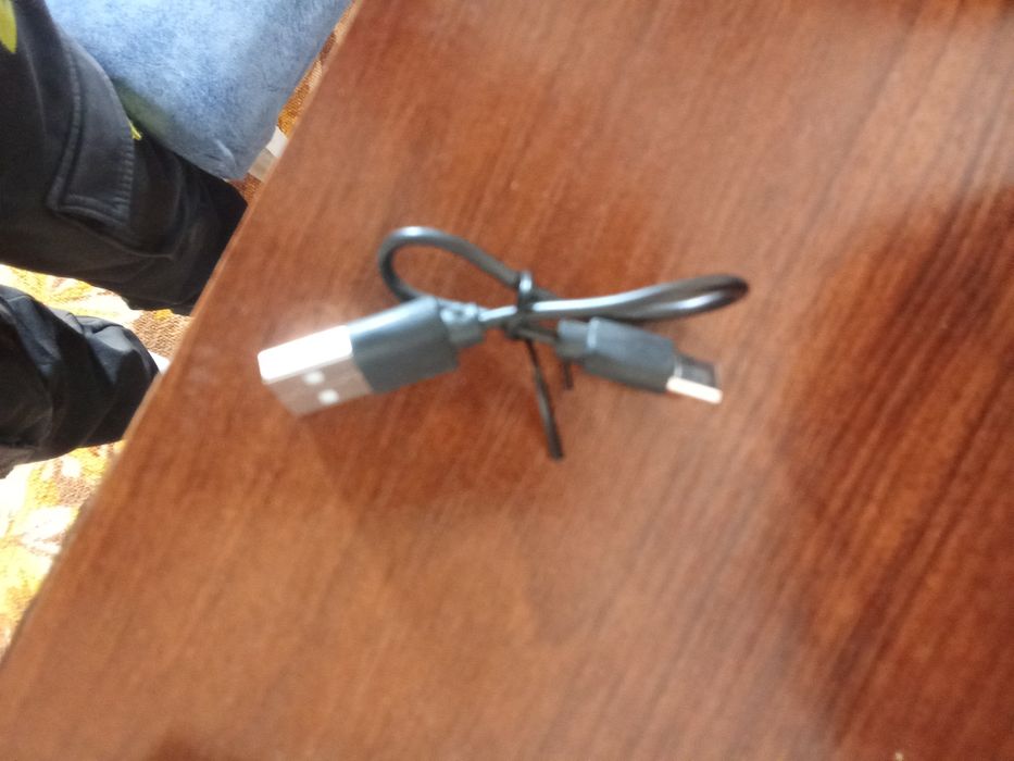 Продам наушники и колонку