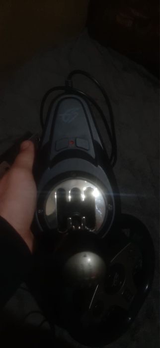 Продам игровой руль