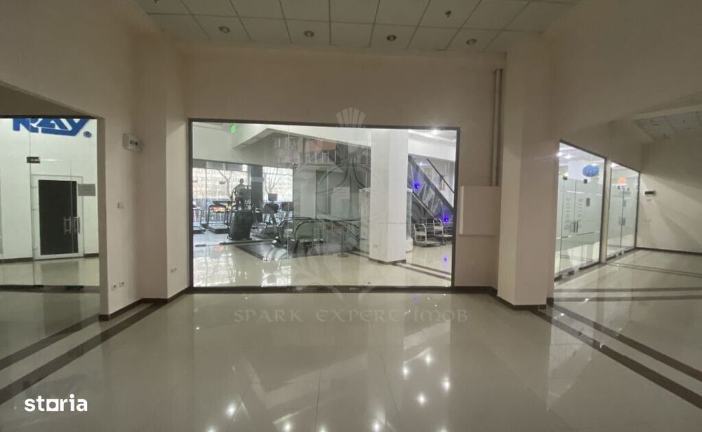 Spatii Comerciale /Birouri//Clinica// West Mall