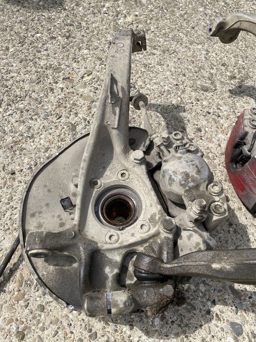 Fuzeta / Fuzete Audi A4 A5 A6 A7 A8 Q5 : 4G0407241C 4G0407242C