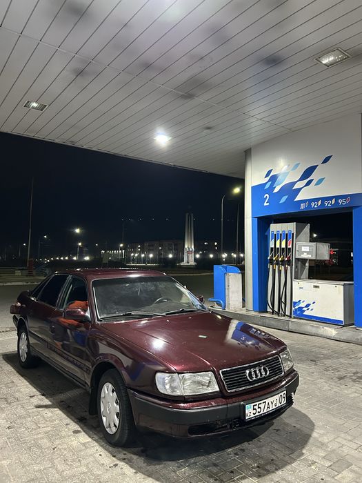 Продам ауди 100с4