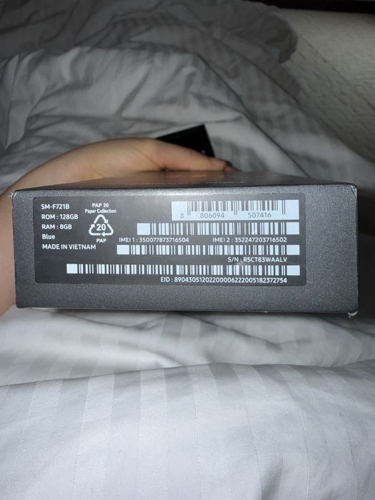 Samsung Galaxy Z Flip 4