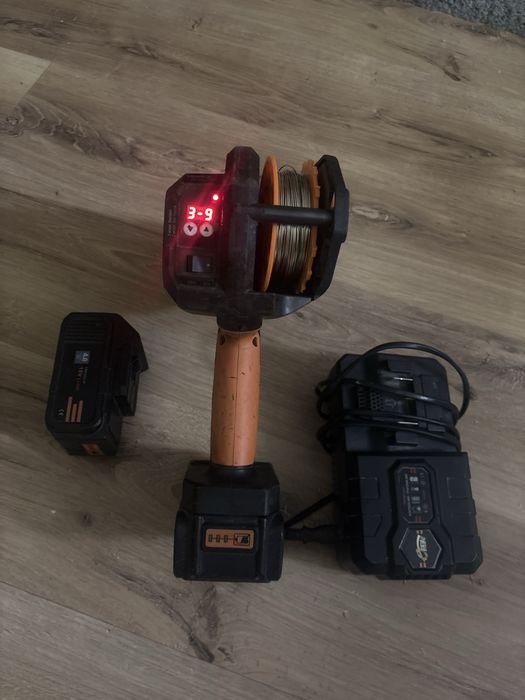 Masinarie de legat fier beton