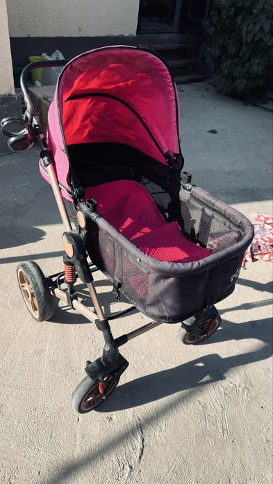 Детская коляска.