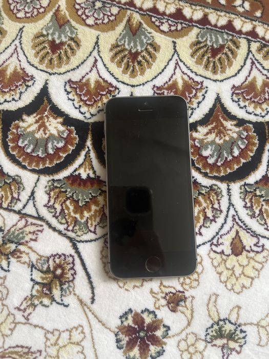 Iphone 6 Plus, рабочий нужно подключить iTunes