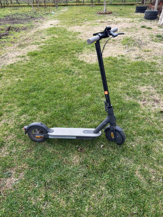 Xiaomi тротинетка