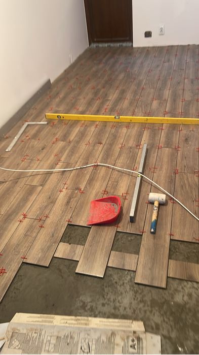 Servicii de constructii | Renovari | Finisaje interiore si exteriore