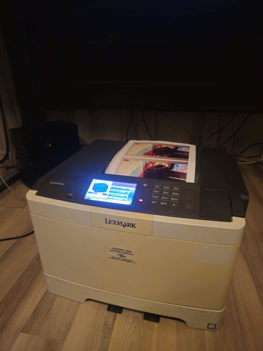 Лазерен Цветен Принтер Lexmark CS510de + Всички тонери