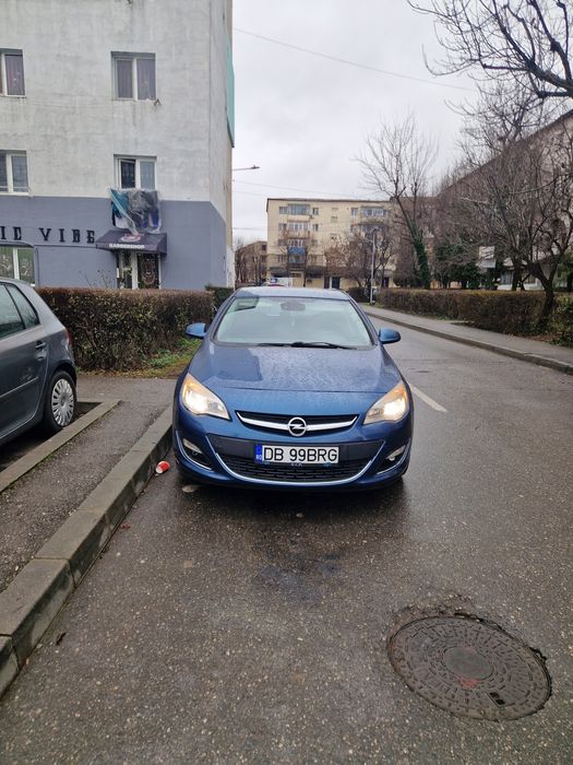 Vand opel astra j 1.4 turbo GPL