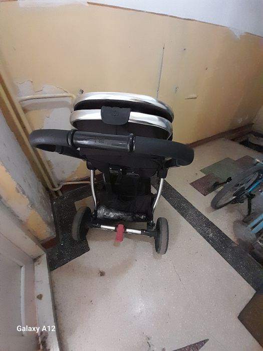 Cărucior copii plus scoica  marca Journey