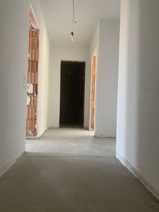 Продава се Тристаен апартамент в Карлово - 119 кв.м за 1503 €/кв.м - Снимка #9