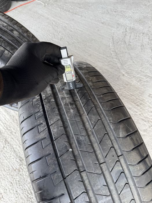 Jante Bmw X7 R22 G07 755M Originale Pirelli de vara
