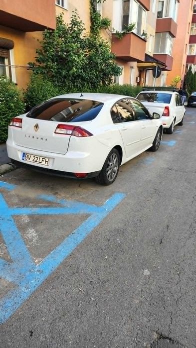 RENAULT Laguna 2014 — imagine 5