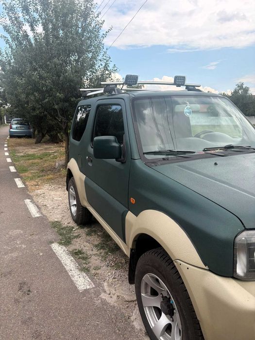 Suzuki Jimny 1,3 l benzina