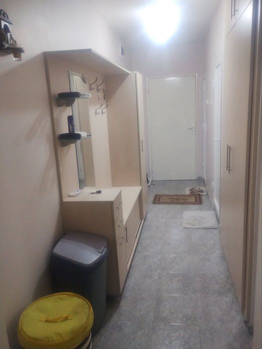 ПРОДАВА СЕ Тристаен апарт