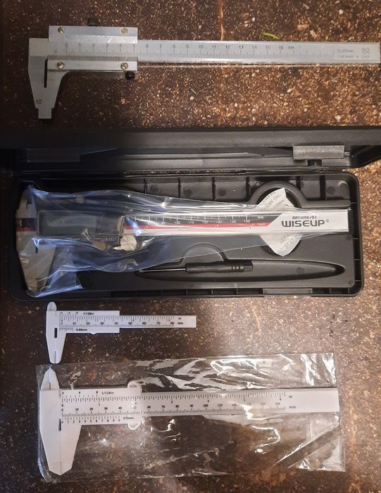 Продам штангенциркулы разные