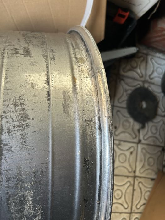 Продам диски r19