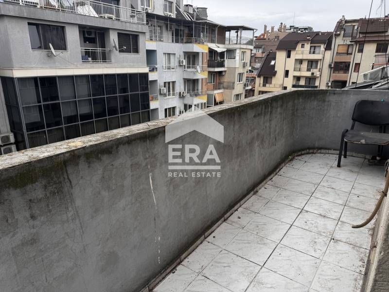 Продава се Едностаен апартамент в Варна, Зимно кино Тракия - 35 кв.м за 1915 €/кв.м - Снимка #1