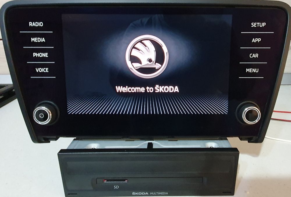 MIB2 Skoda Octavia 3, unitate+display 8 inch, App Connect