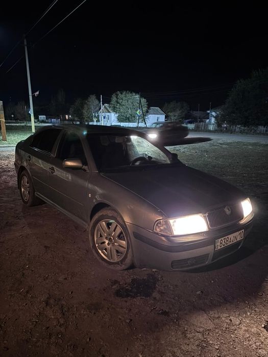 Шкода актавия 2002год