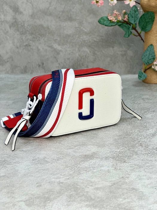 Genti Marc Jacobs noi