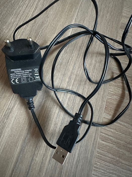 Зарядно за телефон