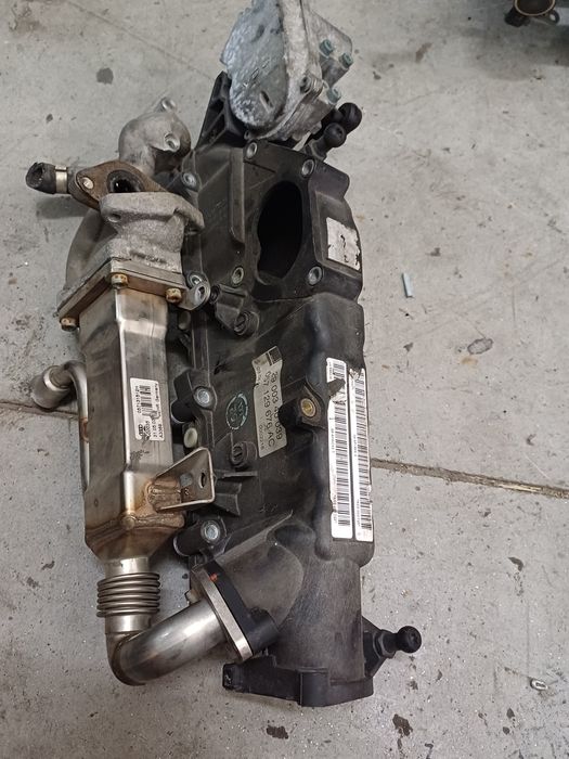 Motoras galerie admisie 057129086H A2C53022956 4.0 TDI Audi A8 4E