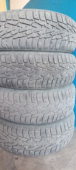 Продам шины на 15. Зима. 185*60.