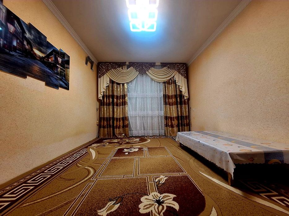 Шошилинг, шахар марказида 4 мавзеда 2 хонали уй сотилади