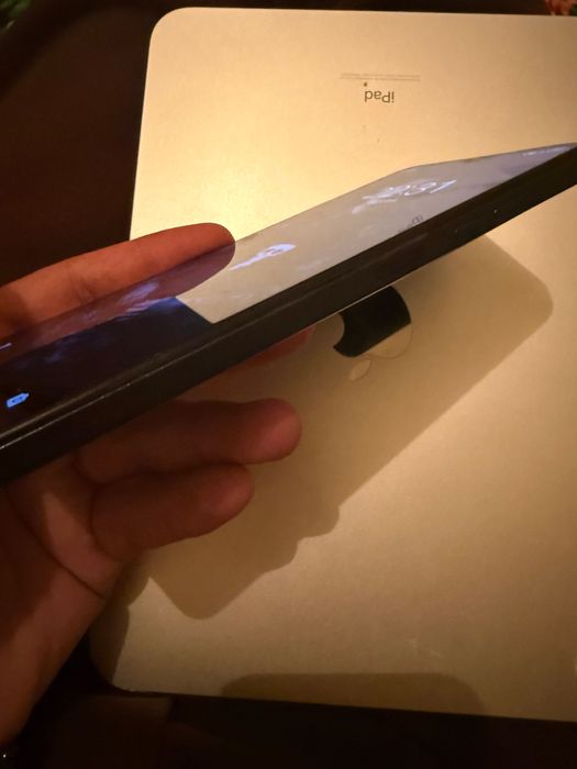 Srochna Texno spark 10 sotiladi pul zarur