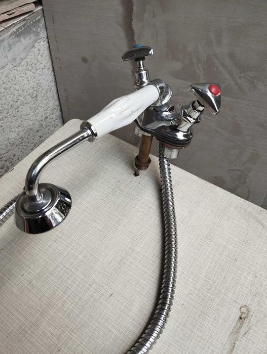 смеситель для парикмахерской