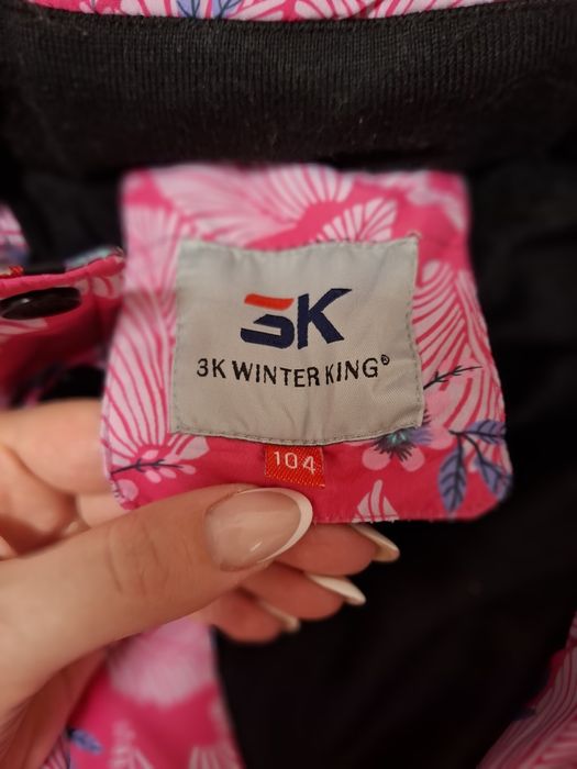 Зимний костюм для девочки