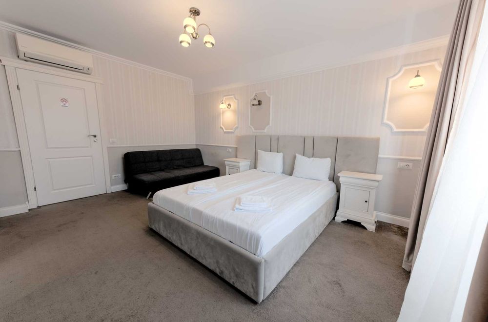 Camere si Apartamente in Regim Hotelier