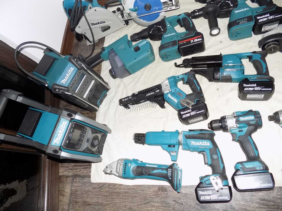 Scule Makita 18V  si  scule Makita 220V