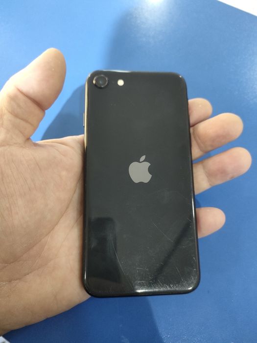 Срочна айфон se 128 завот