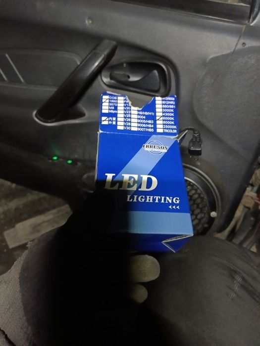 Продам лед фары 10к