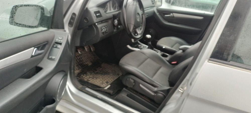 Vând Mercedes B Class