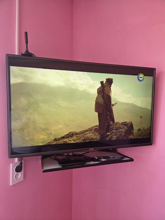 Смарт телевизор LG 642 LA Оригинал