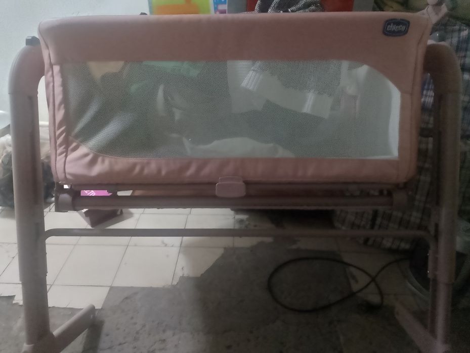 Детская кроватка chicco