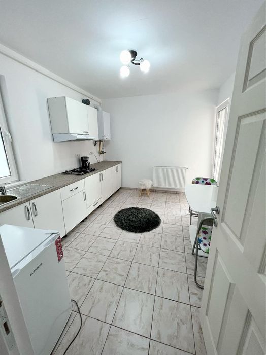 Regim hotelier  închiriez