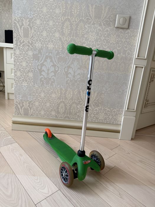 Самокат трехколесный детский Micro Mini