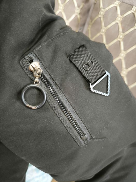 Продам зимнюю куртку