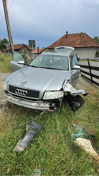 AUDI A4 2004