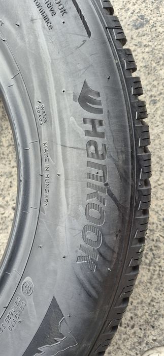 4 anvelope iarna ca noi Hankook 215/65/17,dot 2021-2022.Pretul este pe bucata.