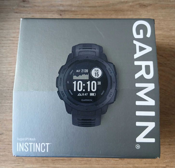 Часовник Garmin INSTINCT