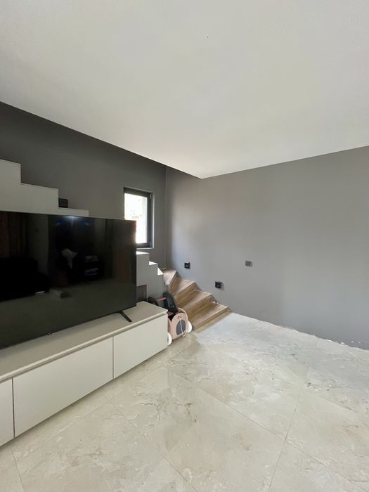 Продава се Къща в Перник, Мошино - 208 кв.м за 1924 €/кв.м - Снимка #13