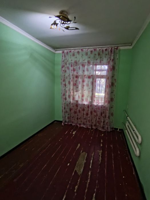 Alfameddan 3xona uy sotiladi bez makler