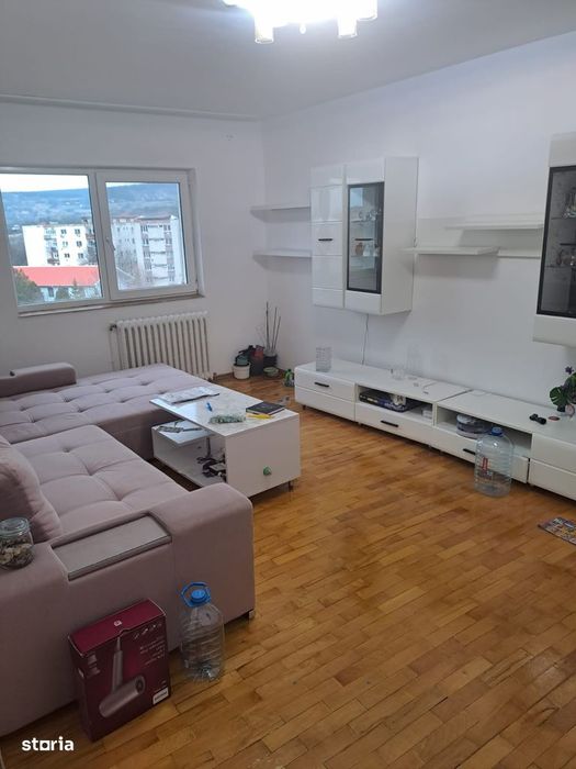 Apartament 3 camere 68 mp, etajul 4/5 - zona Porolissum