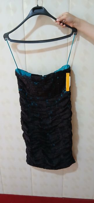 Modniy ko'ylaklar Juda chiroyli kachestvenniy.