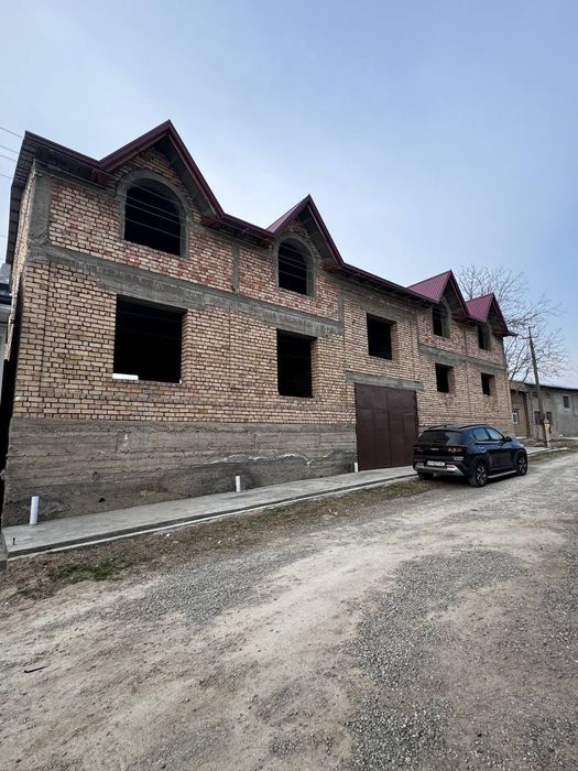 Oltin tepa toshmi posti